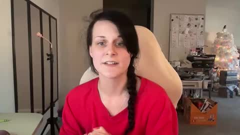 Snapshot of ivyminxxx chatting on December 19, 8:38 pm Ivy Minxxx online show from December 19, 8:38 pm