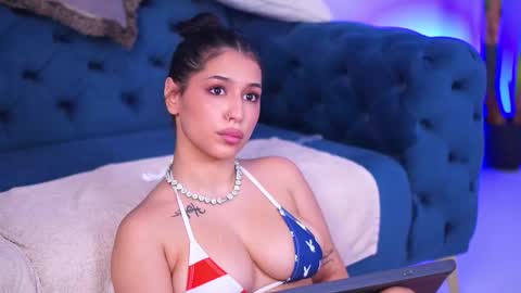 Ivy online show from January 5, 5:27 pm