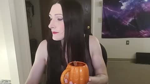 Snapshot of ivyrose499 chatting on September 14, 2:38 pm IvyRose499 online show from September 14, 2:38 pm