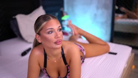 IvyRowa online show from January 23, 7:29 pm