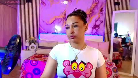 ivyshine7 online show from June 20, 6:11 pm
