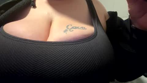 Snapshot of iwantsahar chatting on March 27, 8:20 am iwantsahar online show from March 27, 8:20 am