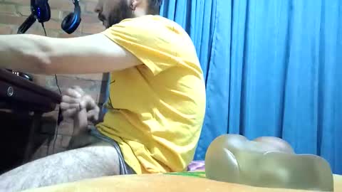 Snapshot of iwanturarse chatting on February 24, 10:41 pm iwanturarse online show from February 24, 10:41 pm