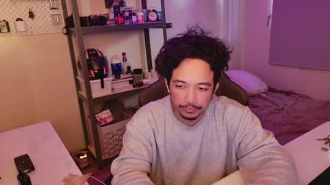 Snapshot of iwasd3nse chatting on December 20, 8:12 pm iwasd3nse online show from December 20, 8:12 pm