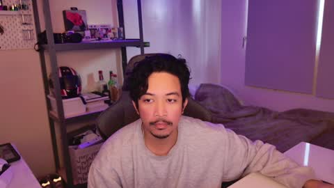 Snapshot of iwasd3nse chatting on January 17, 7:27 pm iwasd3nse online show from January 17, 7:27 pm