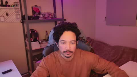 Snapshot of iwasd3nse chatting on January 20, 4:32 am iwasd3nse online show from January 20, 4:32 am