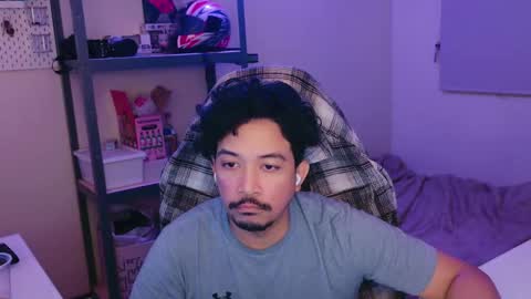 Snapshot of iwasd3nse chatting on February 11, 2:35 pm iwasd3nse online show from February 11, 2:35 pm