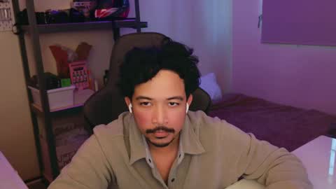 Snapshot of iwasd3nse chatting on February 18, 4:59 pm iwasd3nse online show from February 18, 4:59 pm