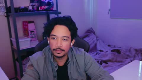 Snapshot of iwasd3nse chatting on March 7, 3:28 pm iwasd3nse online show from March 7, 3:28 pm