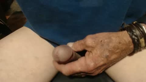 Snapshot of iwatcheral1 chatting on March 19, 10:19 am Brian online show from March 19, 10:19 am