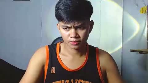 iya143 online show from October 27, 3:21 am