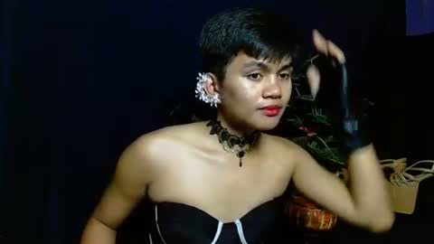 iya143 online show from November 29, 5:43 am