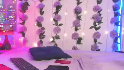izan online show from July 14, 10:21 am
