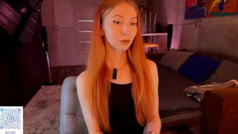 Snapshot of izi_fox chatting on May 15, 1:18 pm izi online show from May 15, 1:18 pm