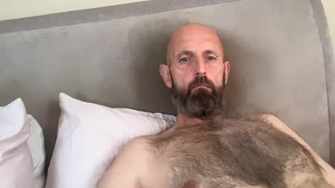 izzysboytoy1 online show from July 19, 9:13 am