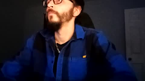 Snapshot of j1277 chatting on January 13, 7:35 am Yoursexxyguy online show from January 13, 7:35 am