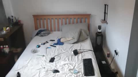 Snapshot of j281133 chatting on November 3, 10:49 am Big 8 online show from November 3, 10:49 am