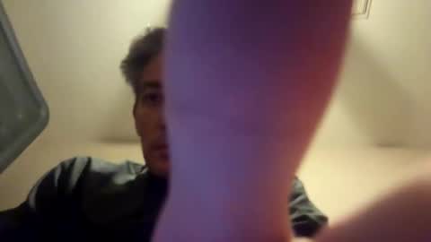 J32821 online show from March 12, 10:10 am