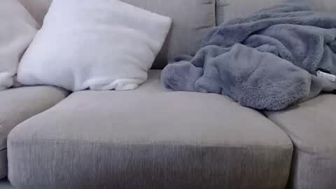 James online show from January 11, 6:02 pm