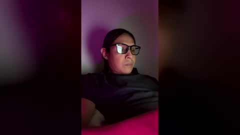 Snapshot of j4ckoff chatting on December 17, 7:47 am j4ckoff online show from December 17, 7:47 am