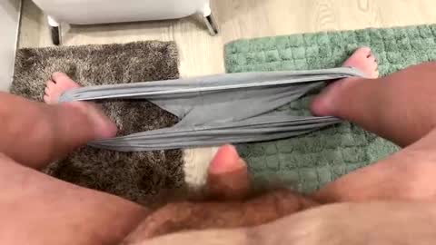 j88142578 online show from May 18, 3:51 pm