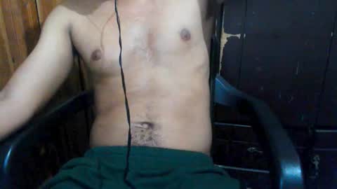 Snapshot of j_castello chatting on October 13, 9:59 pm J online show from October 13, 9:59 pm