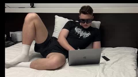 Snapshot of j_lyle_x chatting on November 9, 8:18 pm j_lyle_x online show from November 9, 8:18 pm