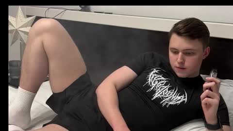 Snapshot of j_lyle_x chatting on January 18, 6:23 pm j_lyle_x online show from January 18, 6:23 pm