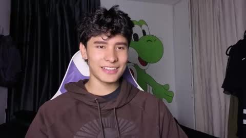 Noah online show from March 11, 11:44 pm