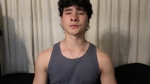 Noah online show from May 26, 9:44 pm