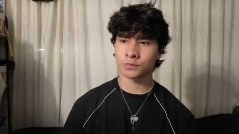 Noah online show from June 9, 6:08 pm