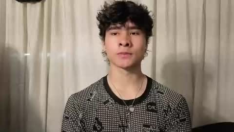 Noah online show from June 13, 1:42 pm