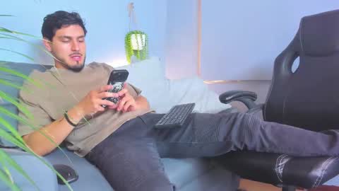 Snapshot of jaackdick_ chatting on September 16, 12:39 pm jack online show from September 16, 12:39 pm
