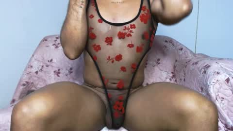 Snapshot of jaacobleon chatting on October 3, 2:47 pm jaacob  online show from October 3, 2:47 pm