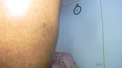 Snapshot of jaacobleon chatting on October 6, 3:42 pm jaacob  online show from October 6, 3:42 pm