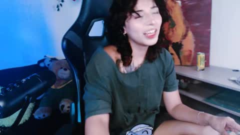 jade 18  online show from April 26, 4:21 am