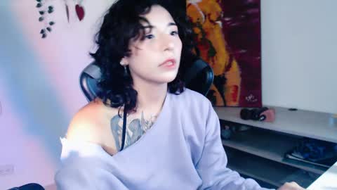 jade 18  online show from May 4, 5:03 am