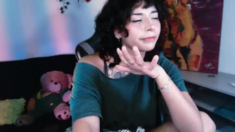 jade 18  online show from May 9, 5:01 am