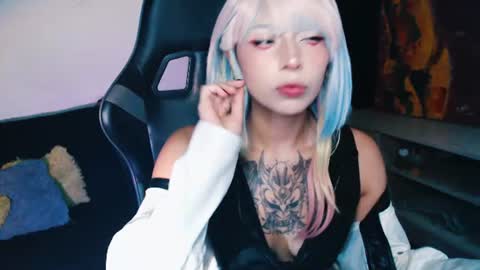 jade 18  online show from June 25, 2:33 am