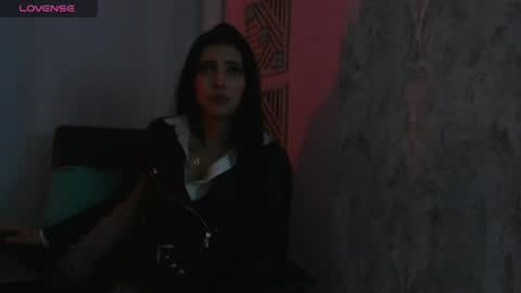 Snapshot of jaadewest_ chatting on May 13, 11:51 am Jade West online show from May 13, 11:51 am