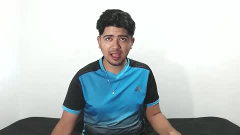 Snapshot of jack03xx_ chatting on April 15, 12:12 pm Jack online show from April 15, 12:12 pm