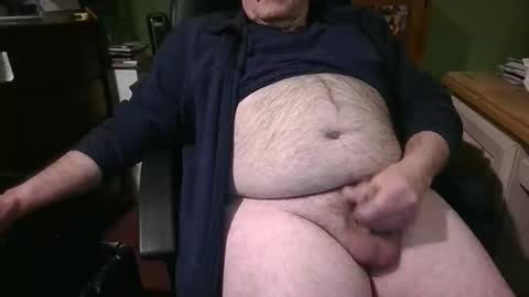 Snapshot of jack80154 chatting on March 24, 2:33 pm jack80154 online show from March 24, 2:33 pm