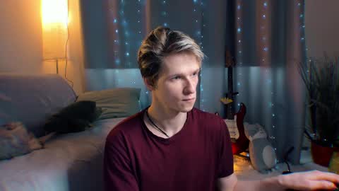 Snapshot of jack_frozt chatting on April 6, 12:39 pm brestonsweet online show from April 6, 12:39 pm