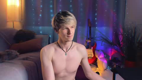 Snapshot of jack_frozt chatting on April 28, 2:27 am brestonsweet online show from April 28, 2:27 am
