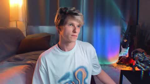 Snapshot of jack_frozt chatting on May 5, 5:26 am brestonsweet online show from May 5, 5:26 am