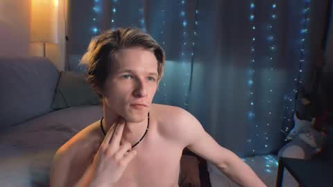 Snapshot of jack_frozt chatting on June 9, 1:39 am brestonsweet online show from June 9, 1:39 am
