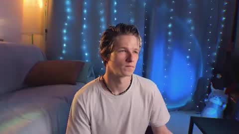 Snapshot of jack_frozt chatting on June 23, 9:46 pm brestonsweet online show from June 23, 9:46 pm