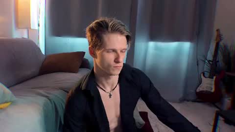 Snapshot of jack_frozt chatting on July 7, 9:02 am brestonsweet online show from July 7, 9:02 am