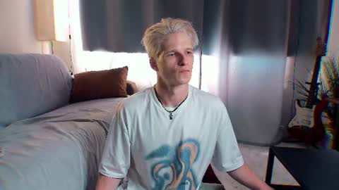 Snapshot of jack_frozt chatting on July 17, 2:02 pm brestonsweet online show from July 17, 2:02 pm