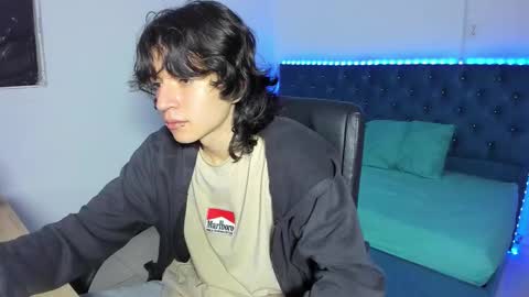 Jack online show from February 5, 3:44 am